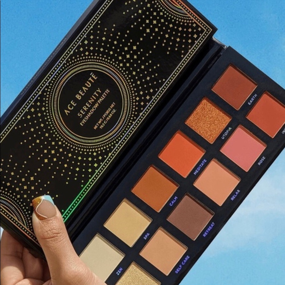 Serenity eyeshadow pallet